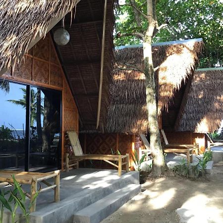 Sol Y Mar Beach Resort General Luna  Exterior foto